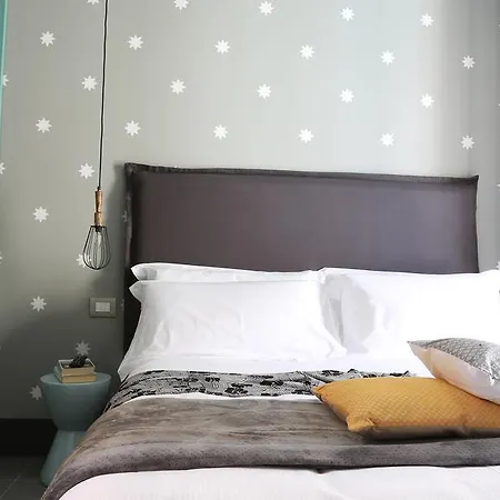 Intervallo Boutique Гостевой дом Рагуза